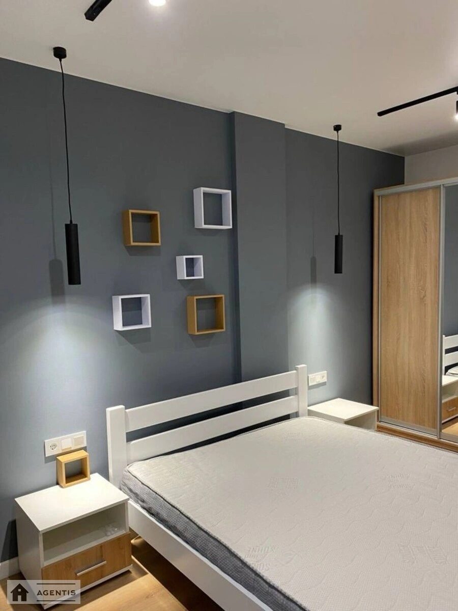 Apartment for rent. 1 room, 42 m², 3rd floor/8 floors. 2, Rodyny Kistyakivskykh vul., Kyiv. 
