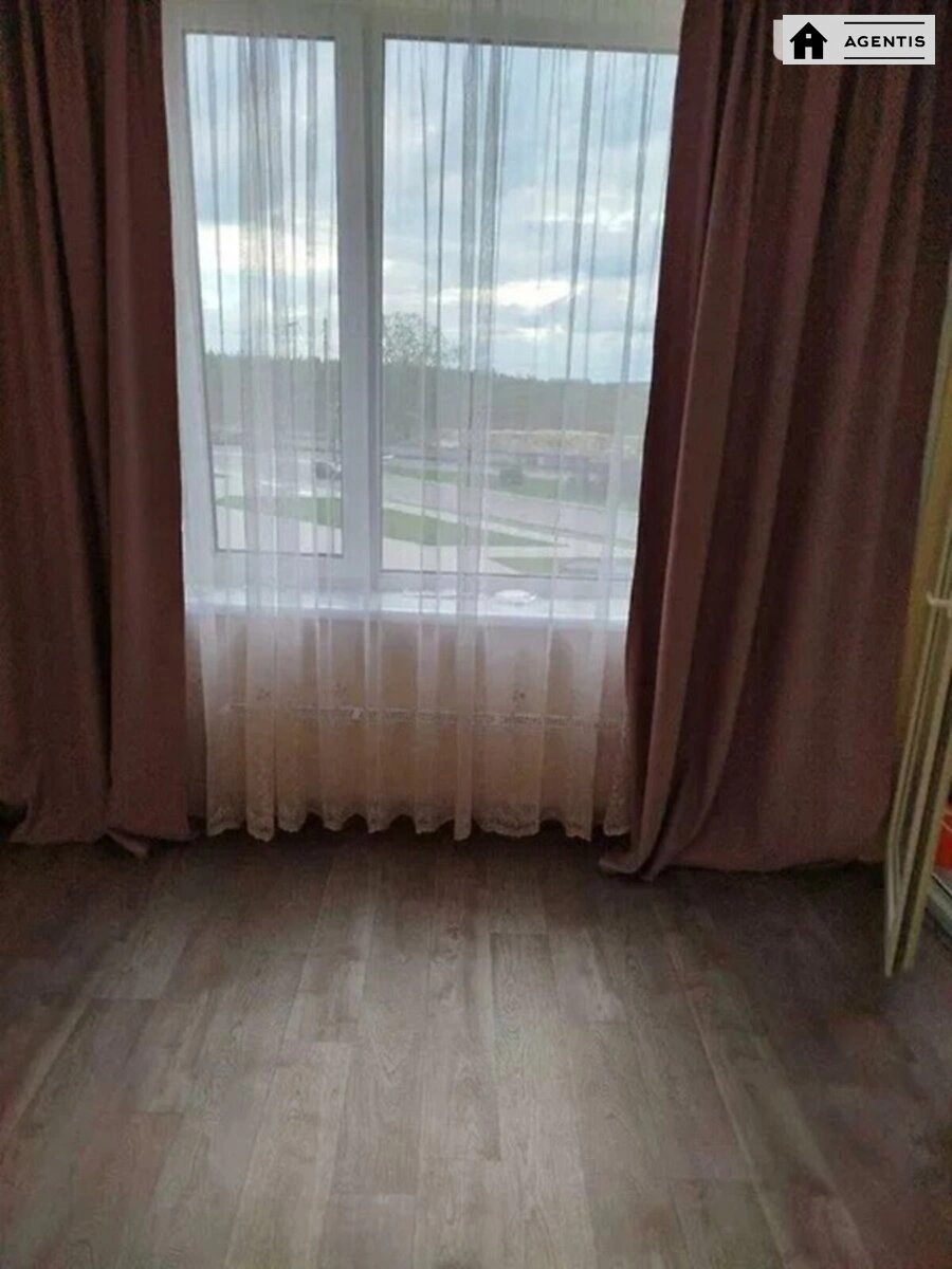 Сдам квартиру. 1 room, 46 m², 4th floor/24 floors. 42, Івана Виговського вул. (Маршала Гречка), Киев. 