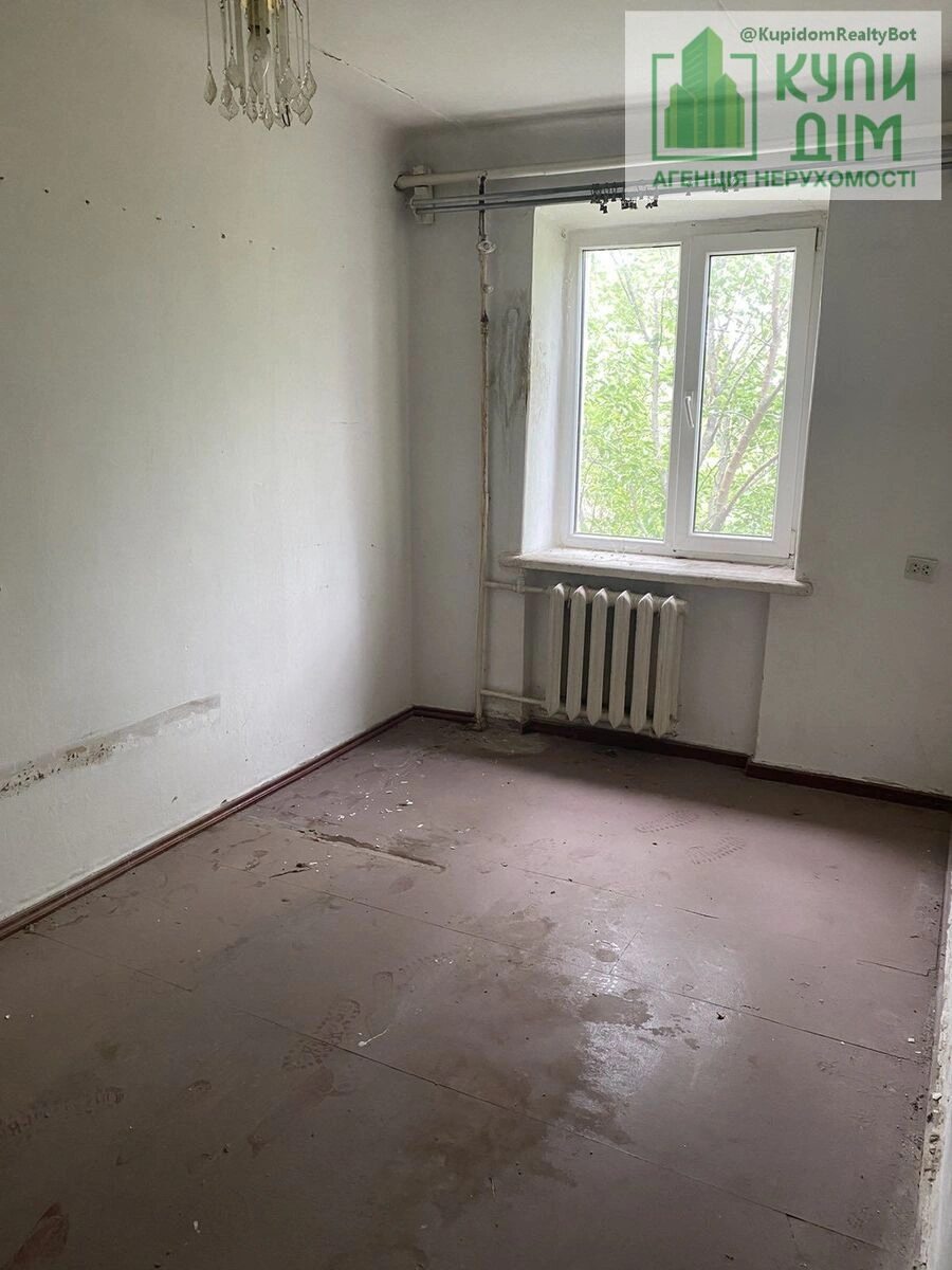 Продаж квартири. 2 rooms, 42 m², 4th floor/4 floors. Кільцева вул., Кропивницький. 
