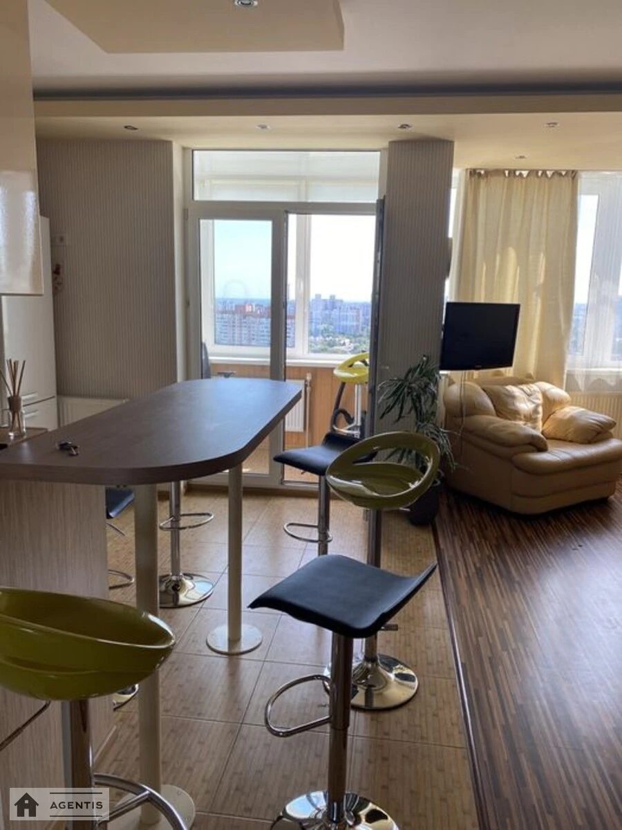 Apartment for rent. 1 room, 52 m², 18 floor/25 floors. 45, Vyshgorodska 45, Kyiv. 
