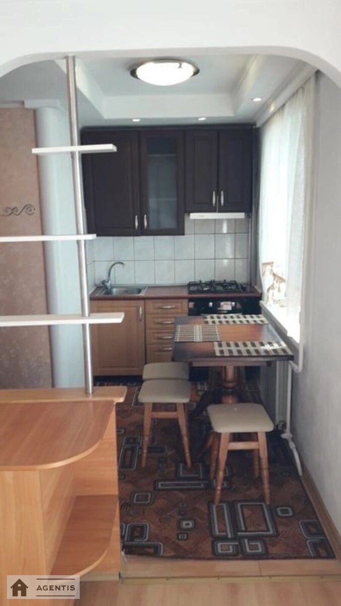 Здам квартиру. 1 room, 30 m², 8th floor/9 floors. 8, Богатирська 8, Київ. 