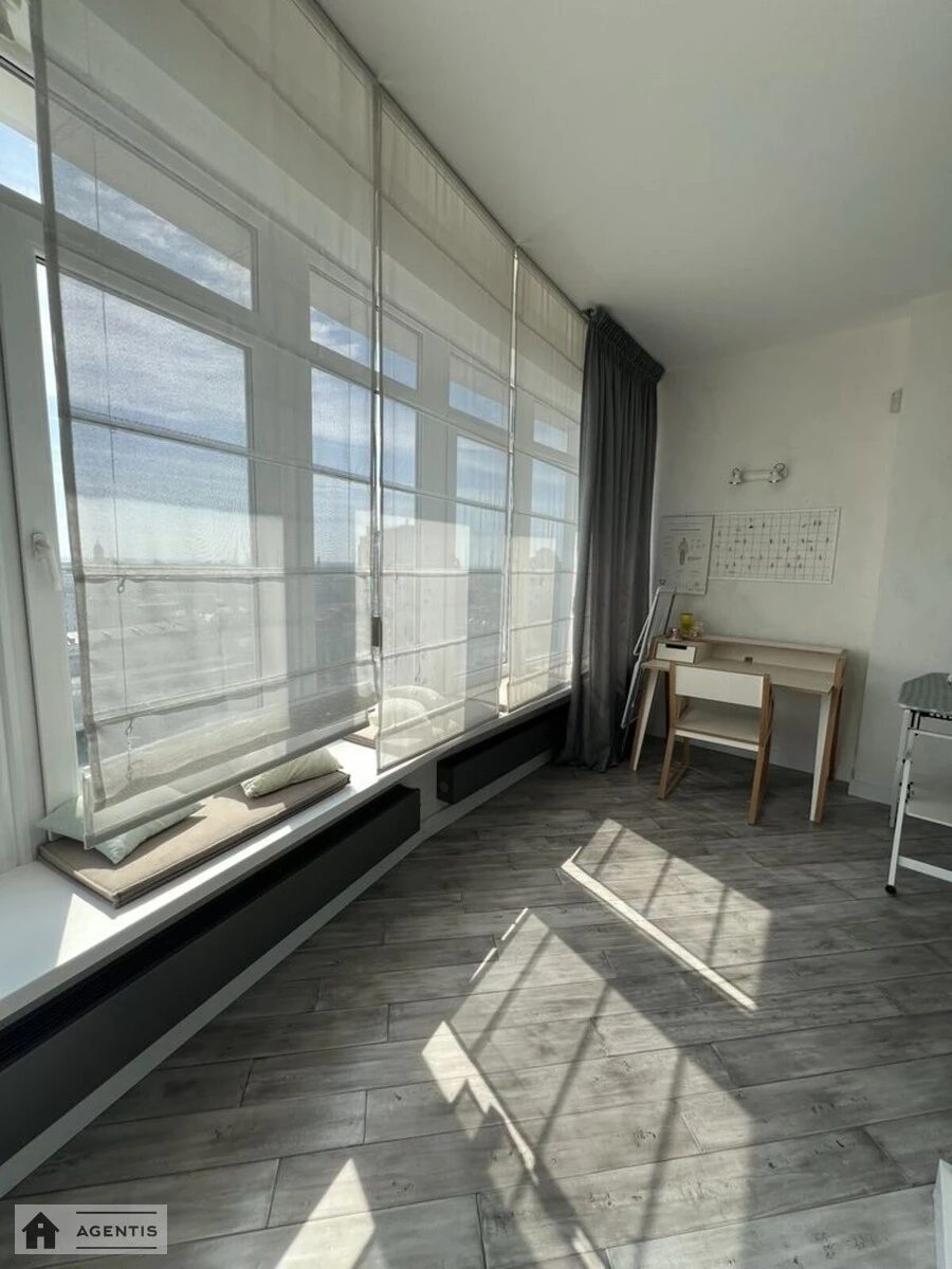 Apartment for rent. 2 rooms, 98 m², 24 floor/38 floors. 7, Klovskiy 7, Kyiv. 