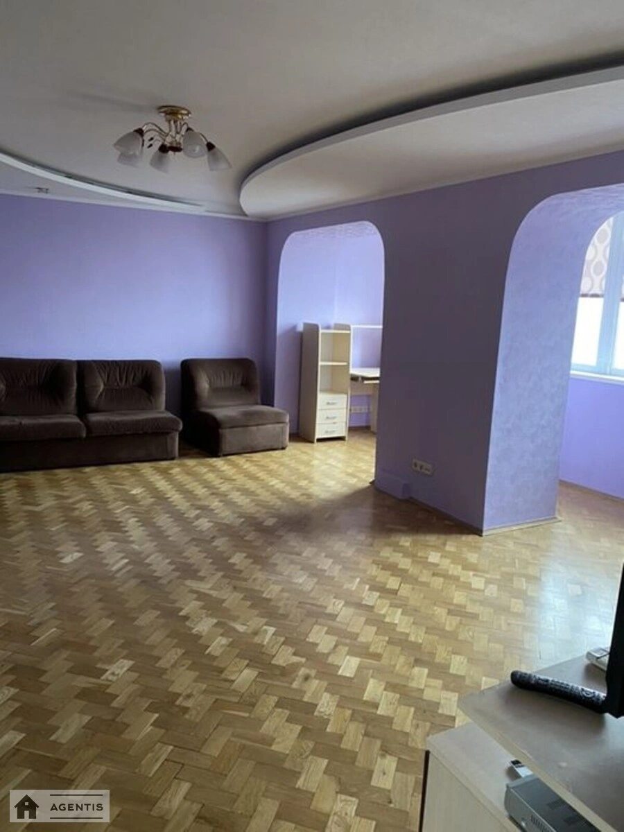 Здам квартиру. 3 rooms, 86 m², 4th floor/12 floors. Оболонська Набережна, Київ. 
