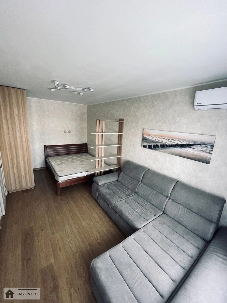 Apartment for rent. 1 room, 38 m², 11 floor/25 floors. 20, Borysa Hmyri vul., Kyiv. 