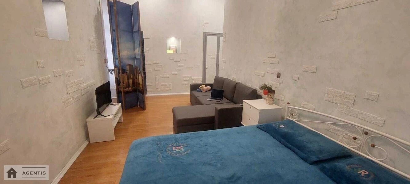 Apartment for rent. 1 room, 45 m², 2nd floor/4 floors. 38, Antonovycha vul. Horkoho, Kyiv. 