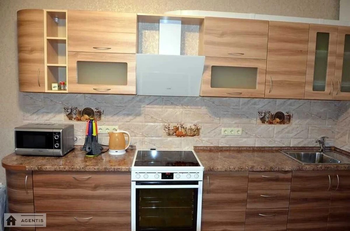 Apartment for rent. 2 rooms, 45 m², 2nd floor/2 floors. 17, Lesi Ukrayinky 17, Kyiv. 