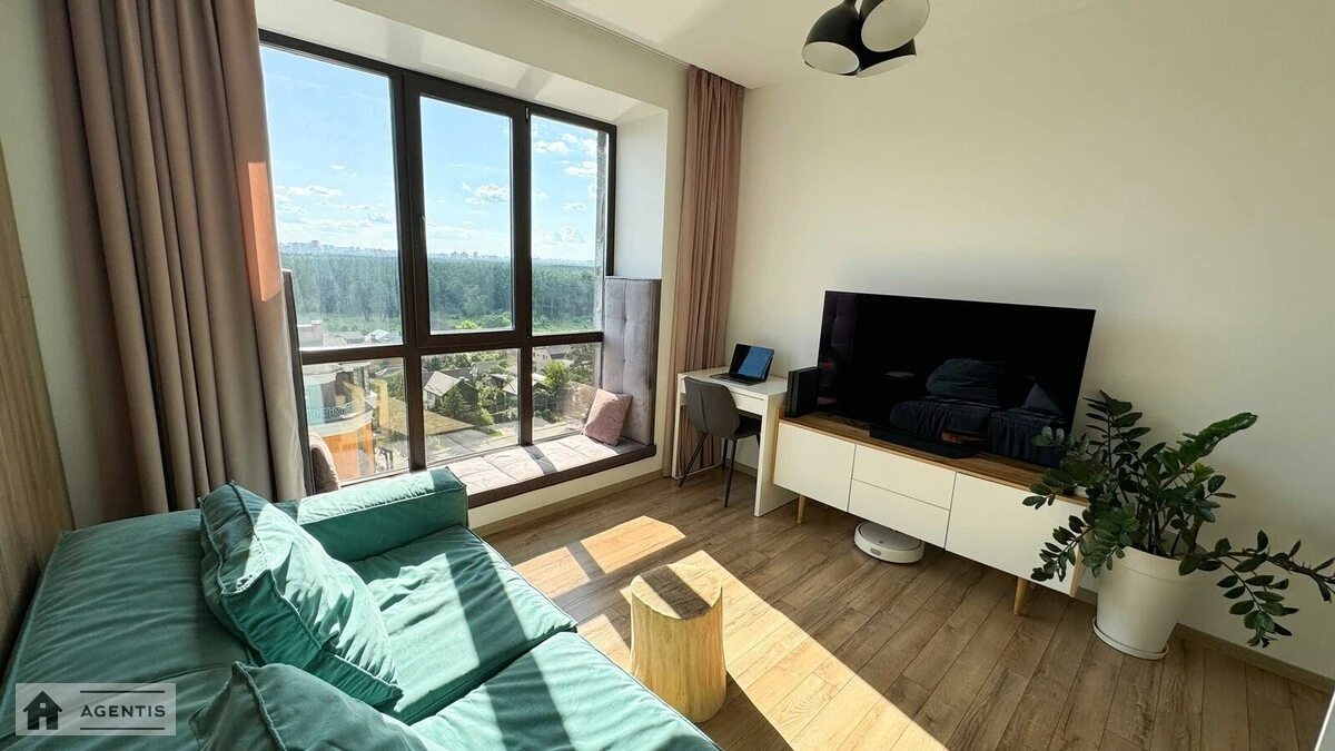 Apartment for rent. 2 rooms, 94 m², 10th floor/11 floors. Radystiv, Kyiv. 