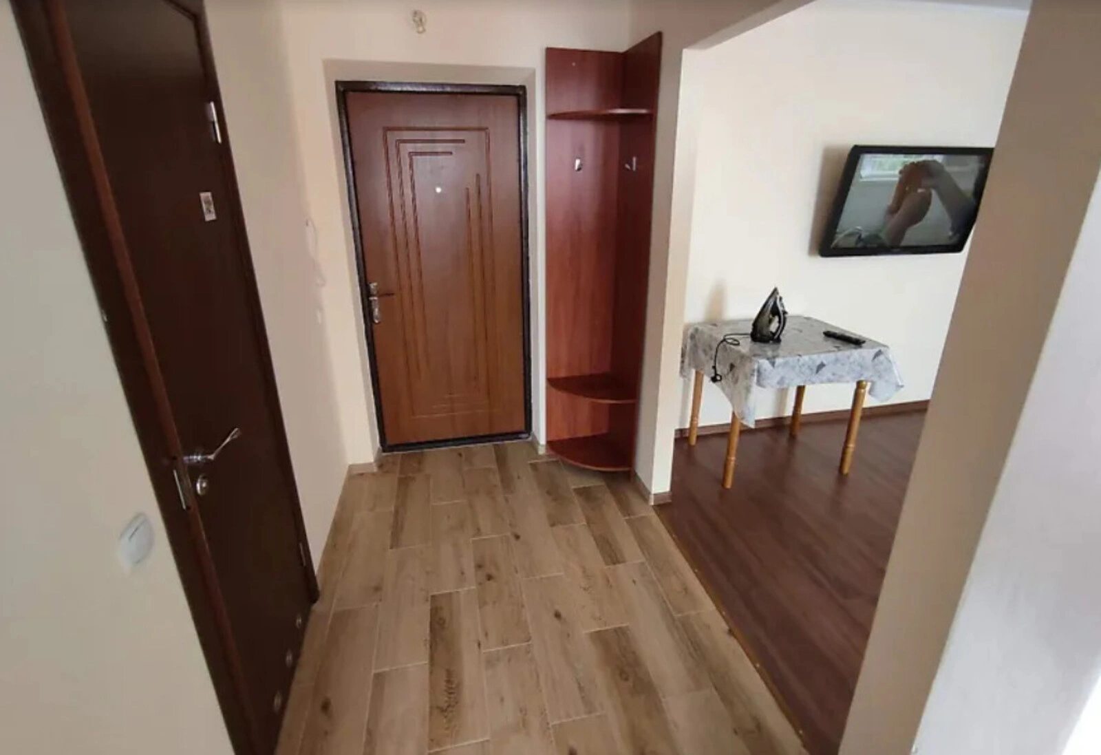 Apartments for sale. 3 rooms, 83 m², 9th floor/9 floors. Kutkovtsy, Ternopil. 