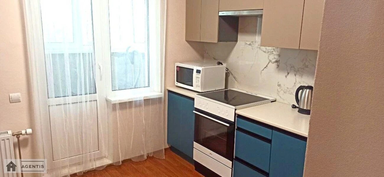 Здам квартиру 1 кімната, 42 m², 2 пов./25 поверхів. Софії Русової вул., Київ. 