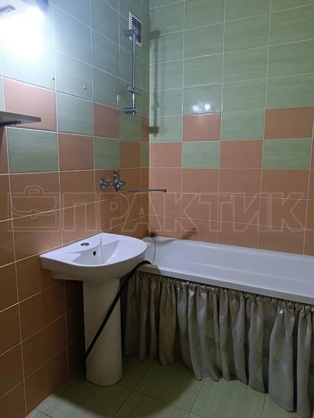 Apartments for sale 1 room, 40 m². Nezalezhnosti vul. 82, Chernihiv. 