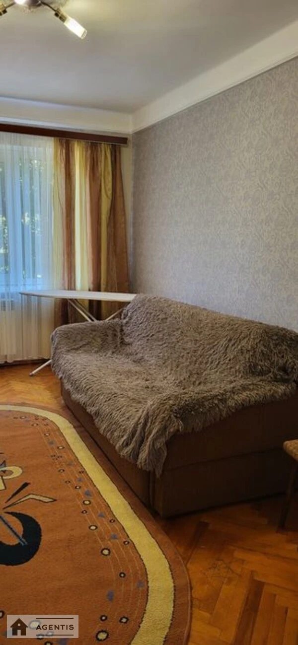 Apartment for rent 2 rooms, 46 m², 2nd fl./5 floors. 4, Eduarda Vilde vul., Kyiv. 