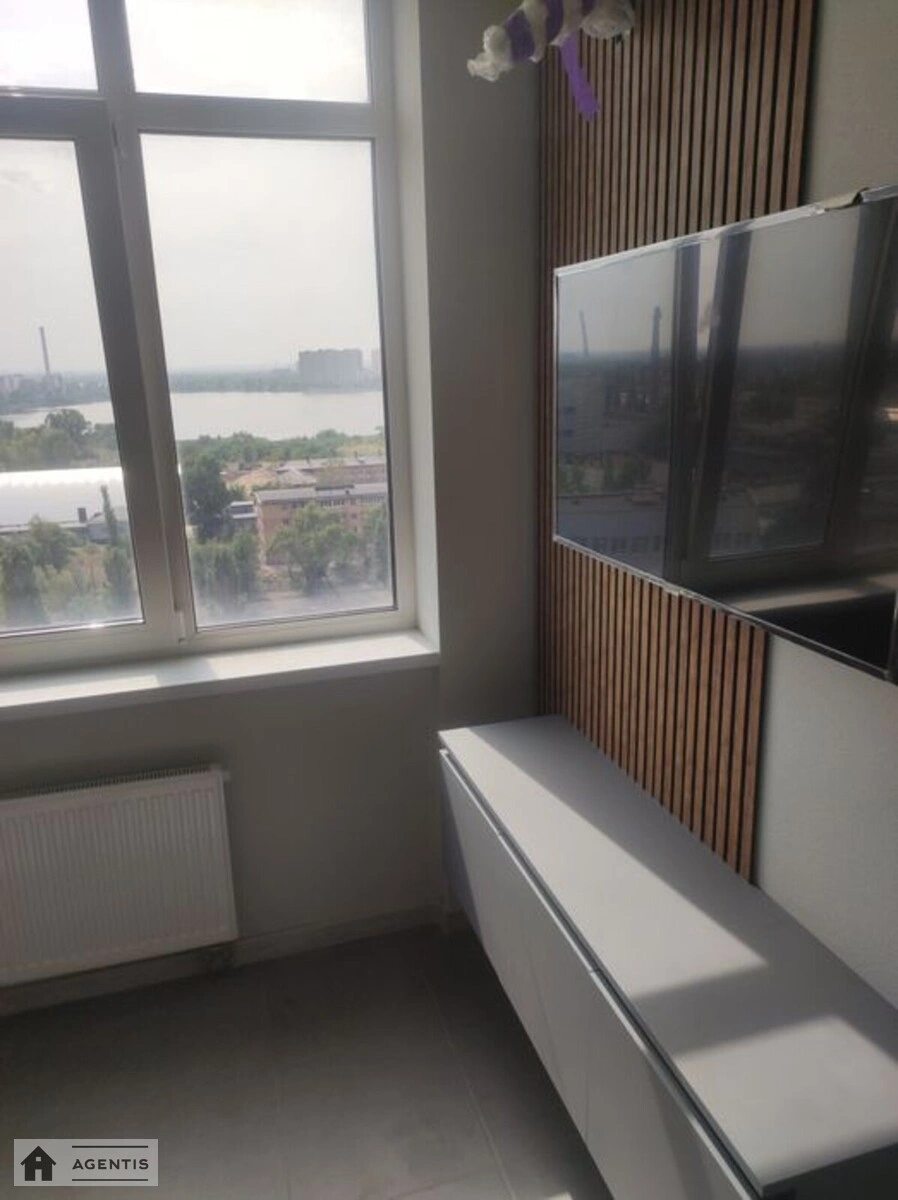 Apartment for rent 1 room, 40 m², 15th fl./21 floors. 8, Brativ Chybinyeyevykh vul. Chernihivska, Kyiv. 