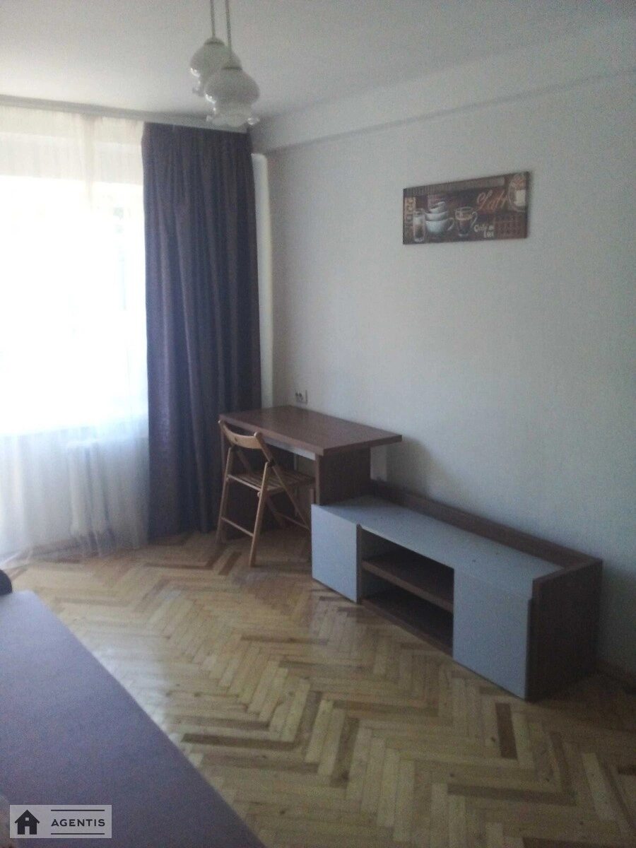 Apartment for rent 2 rooms, 45 m², 2nd fl./5 floors. 61, Danyla Shcherbakivskoho vul. Shcherbakova, Kyiv. 