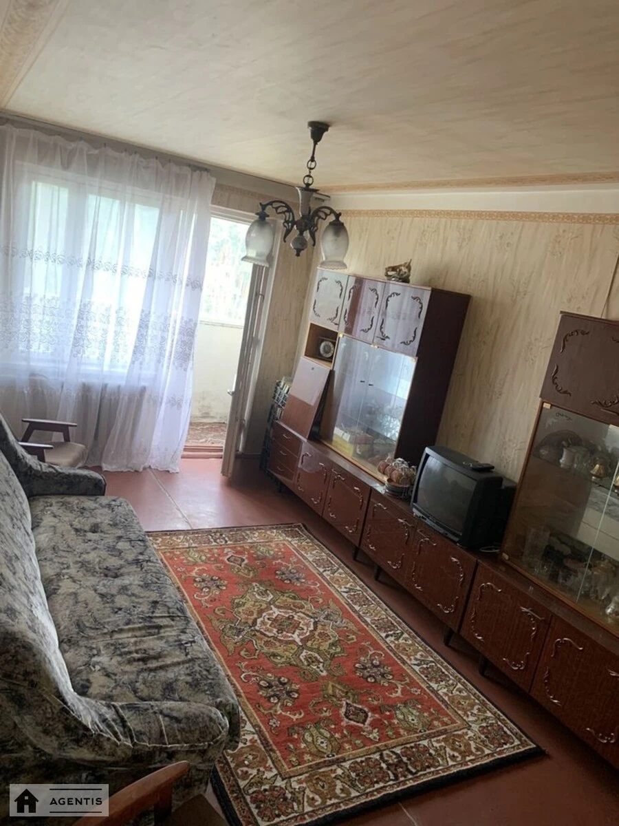 Здам квартиру 3 кімнати, 65 m², 6 пов./9 поверхів. 24, Жмеринська 24, Київ. 