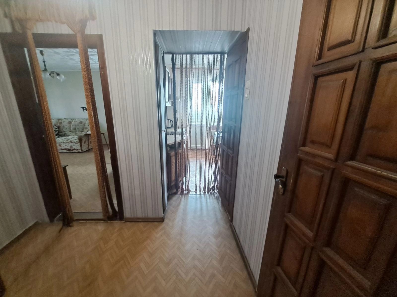 Apartments for sale 1 room, 43 m², 12th fl./16 floors. 10, Zhukova Marshala pr., Odesa. 