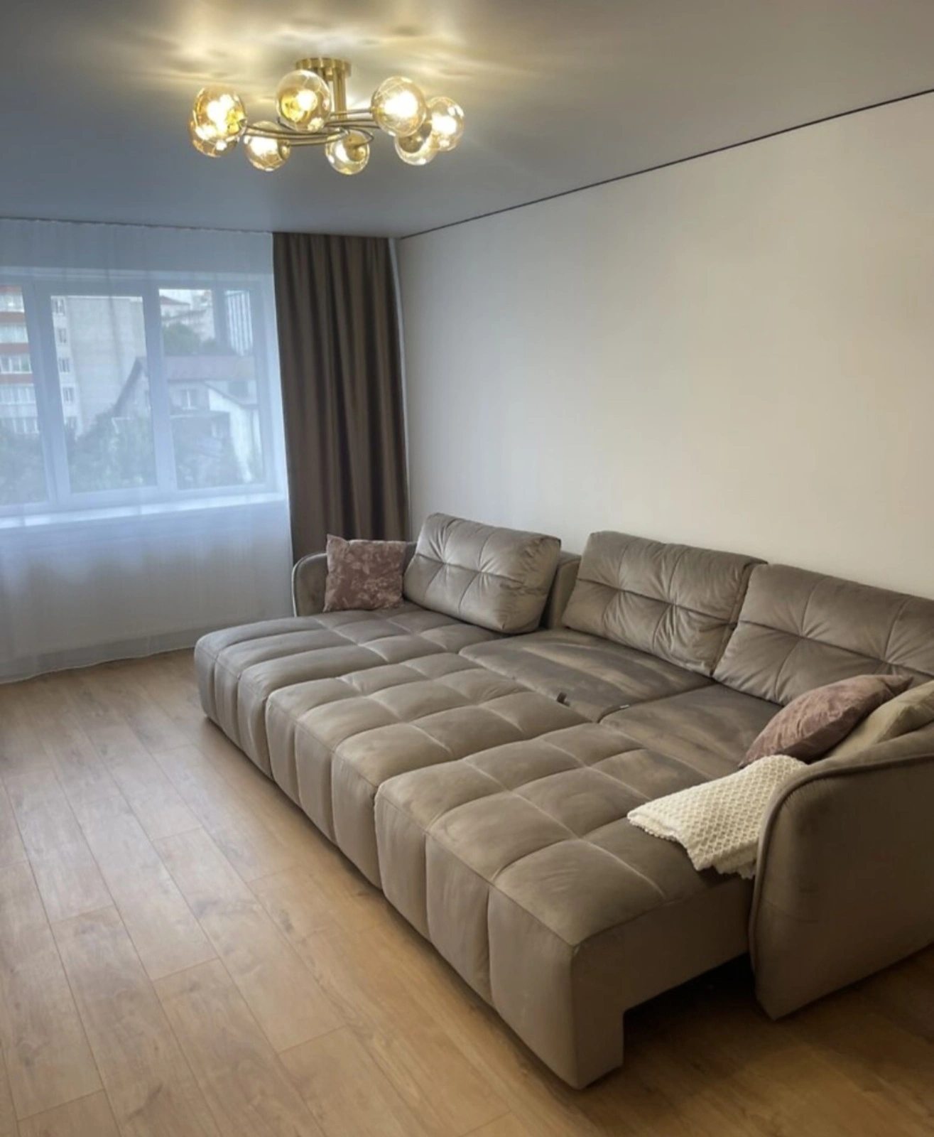 Apartments for sale 2 rooms, 75 m², 4th fl./10 floors. Дружба, Ternopil. 