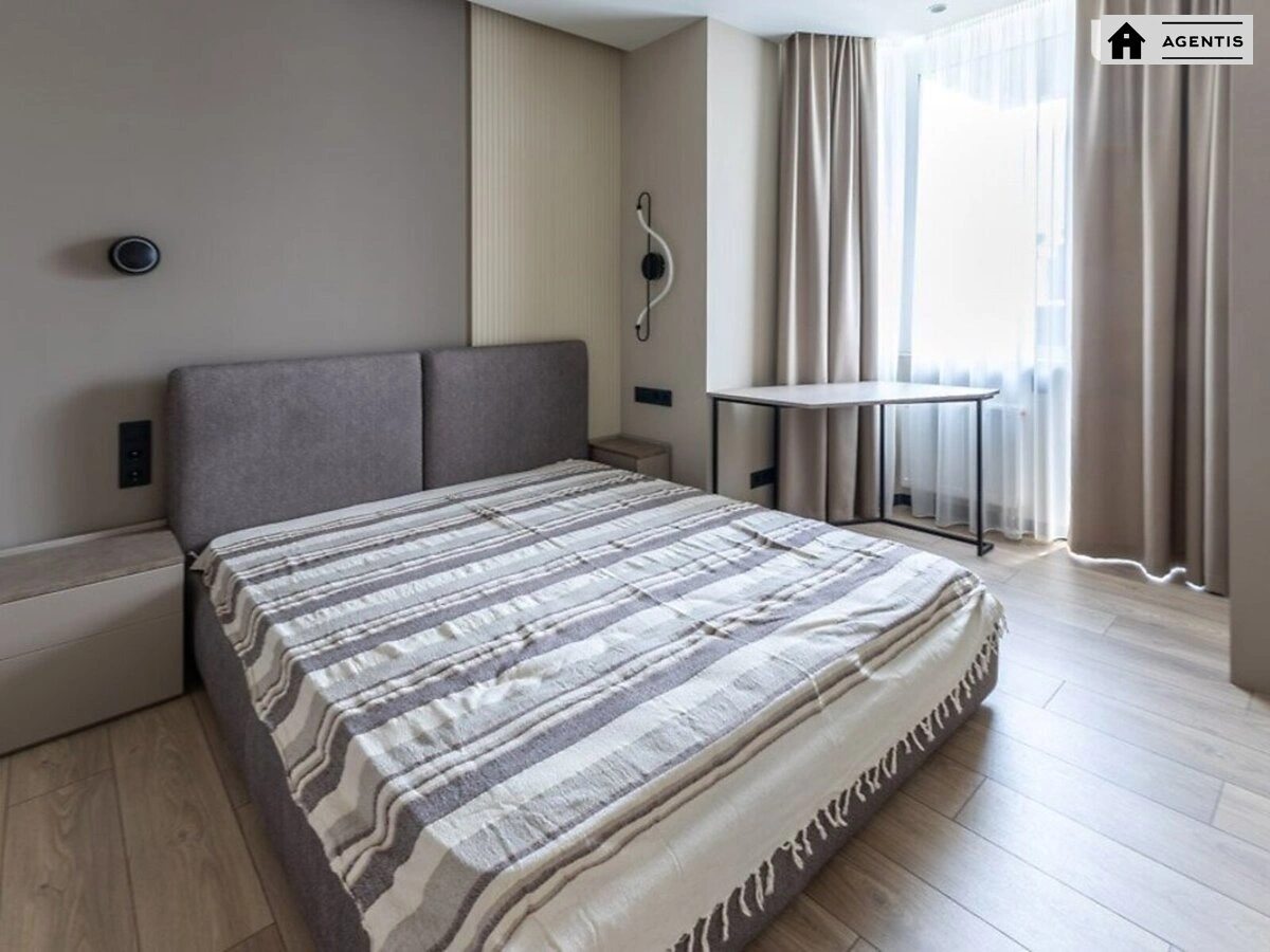 Apartment for rent 1 room, 44 m², 6th fl./17 floors. 13, Kustanayska 13, Kyiv. 