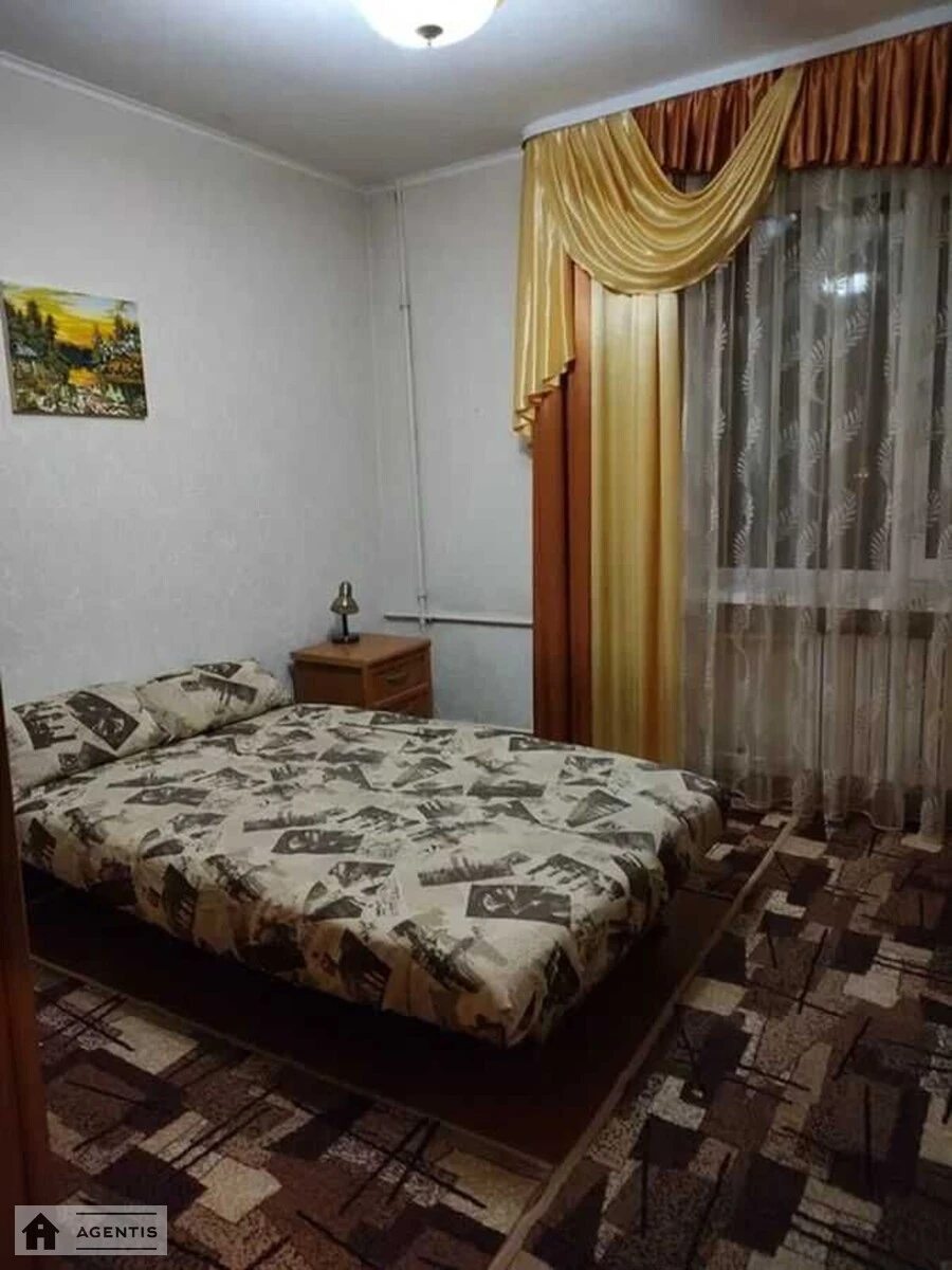 Здам квартиру 2 кімнати, 50 m², 5 пов./9 поверхів. 5, Інженера Бородіна вул. (Сергія Лазо), Київ. 