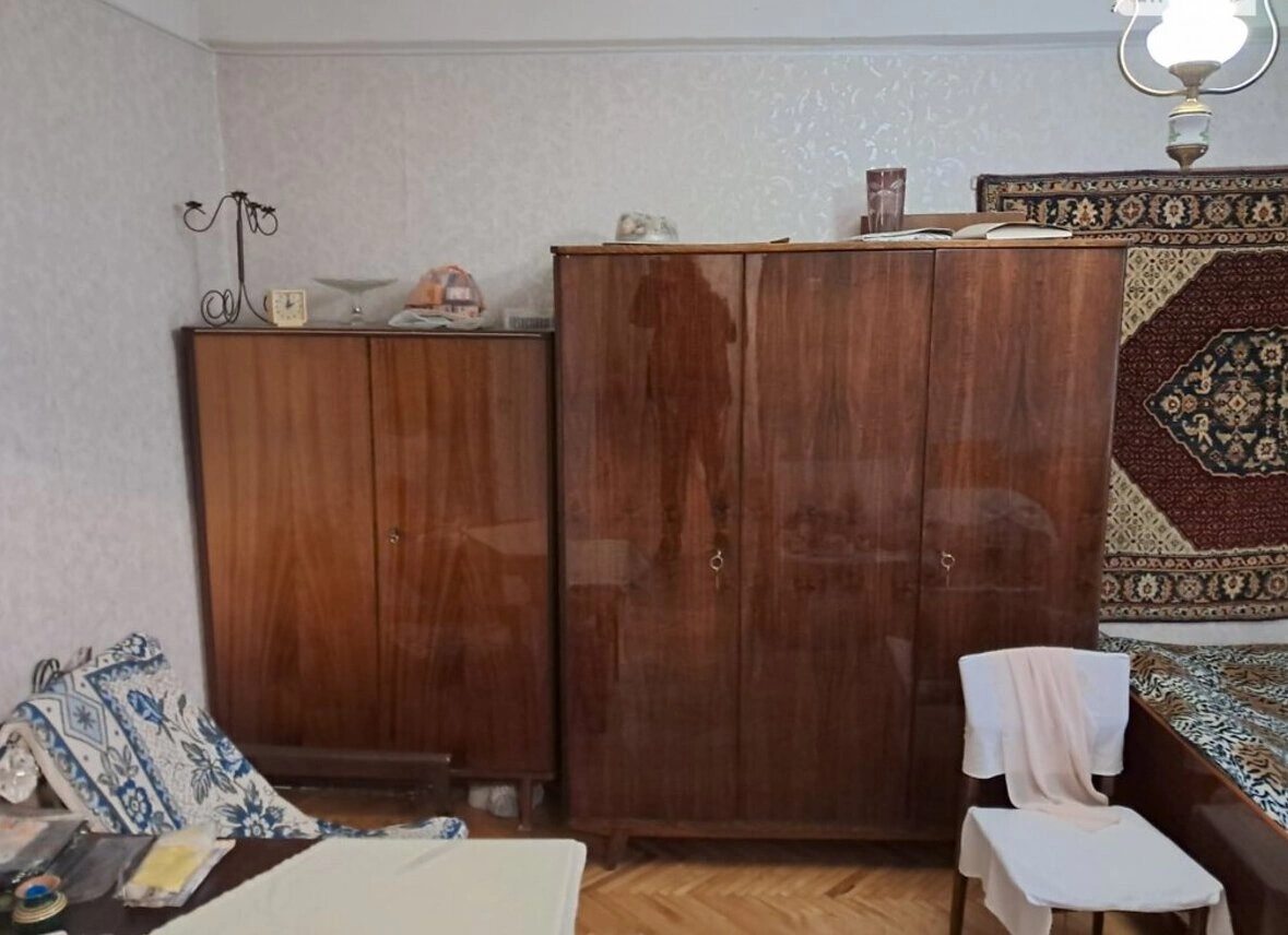 Продаж квартири 2 кімнати, 43 m², 7 пов./10 поверхів. 10, Богдана Гаврилишина вул. (Ванди Василевської), Київ. 