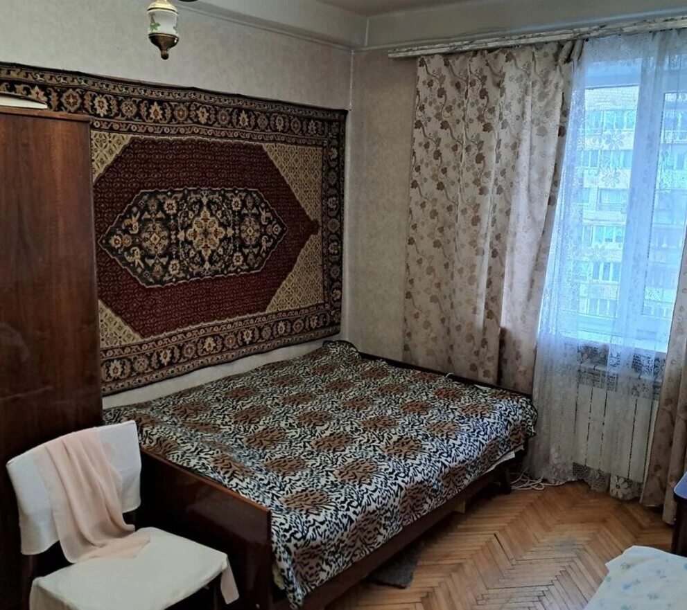 Продаж квартири 2 кімнати, 43 m², 7 пов./10 поверхів. 10, Богдана Гаврилишина вул. (Ванди Василевської), Київ. 