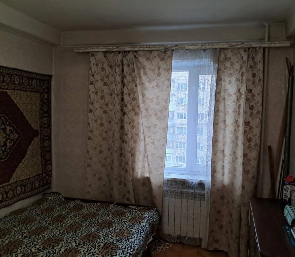 Продаж квартири 2 кімнати, 43 m², 7 пов./10 поверхів. 10, Богдана Гаврилишина вул. (Ванди Василевської), Київ. 