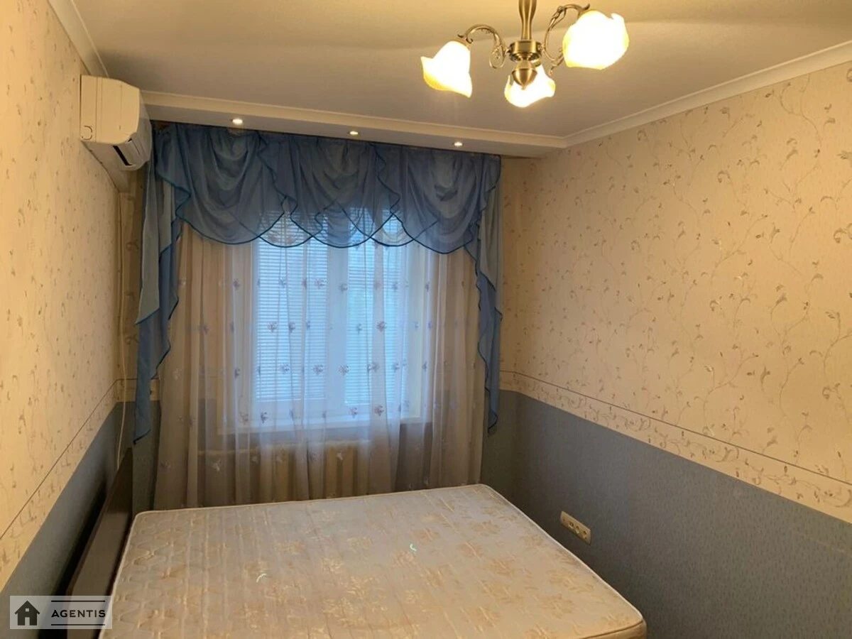 Apartment for rent 2 rooms, 60 m², 7th fl./9 floors. Henerala Naumova vul., Kyiv. 