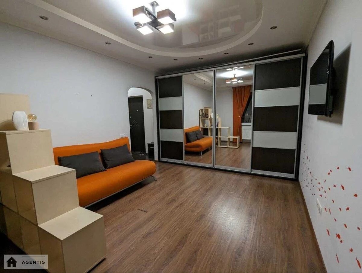 Сдам квартиру 1 комната, 41 m², 14 эт./25 этажей. 6, Драгоманова 6, Киев. 