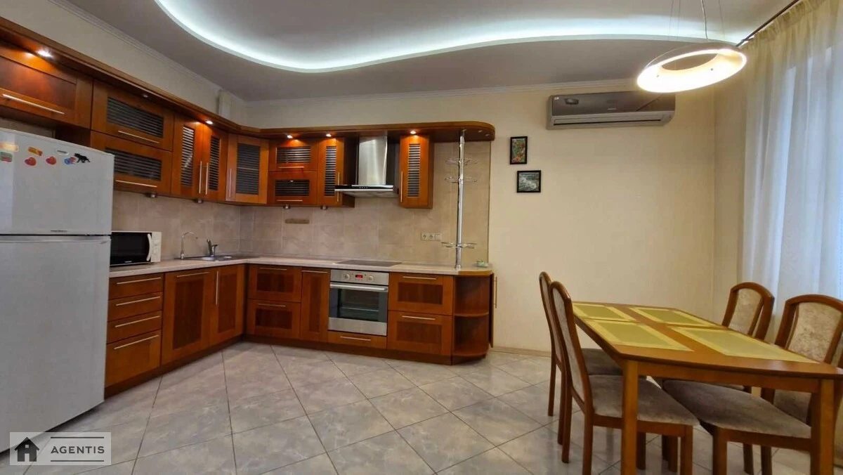 Apartment for rent 3 rooms, 110 m², 15th fl./16 floors. 4, Andriya Verkhohlyada vul. Mykhayla Drahomirova, Kyiv. 