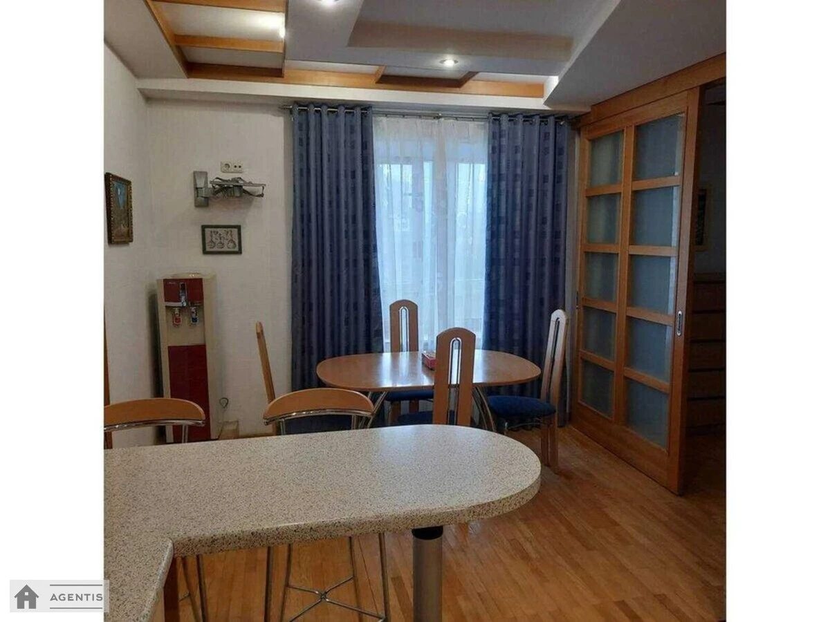 Apartment for rent 2 rooms, 53 m², 3rd fl./12 floors. 14, Petra Kalnyshevskoho vul. Mykhayla Mayorova, Kyiv. 