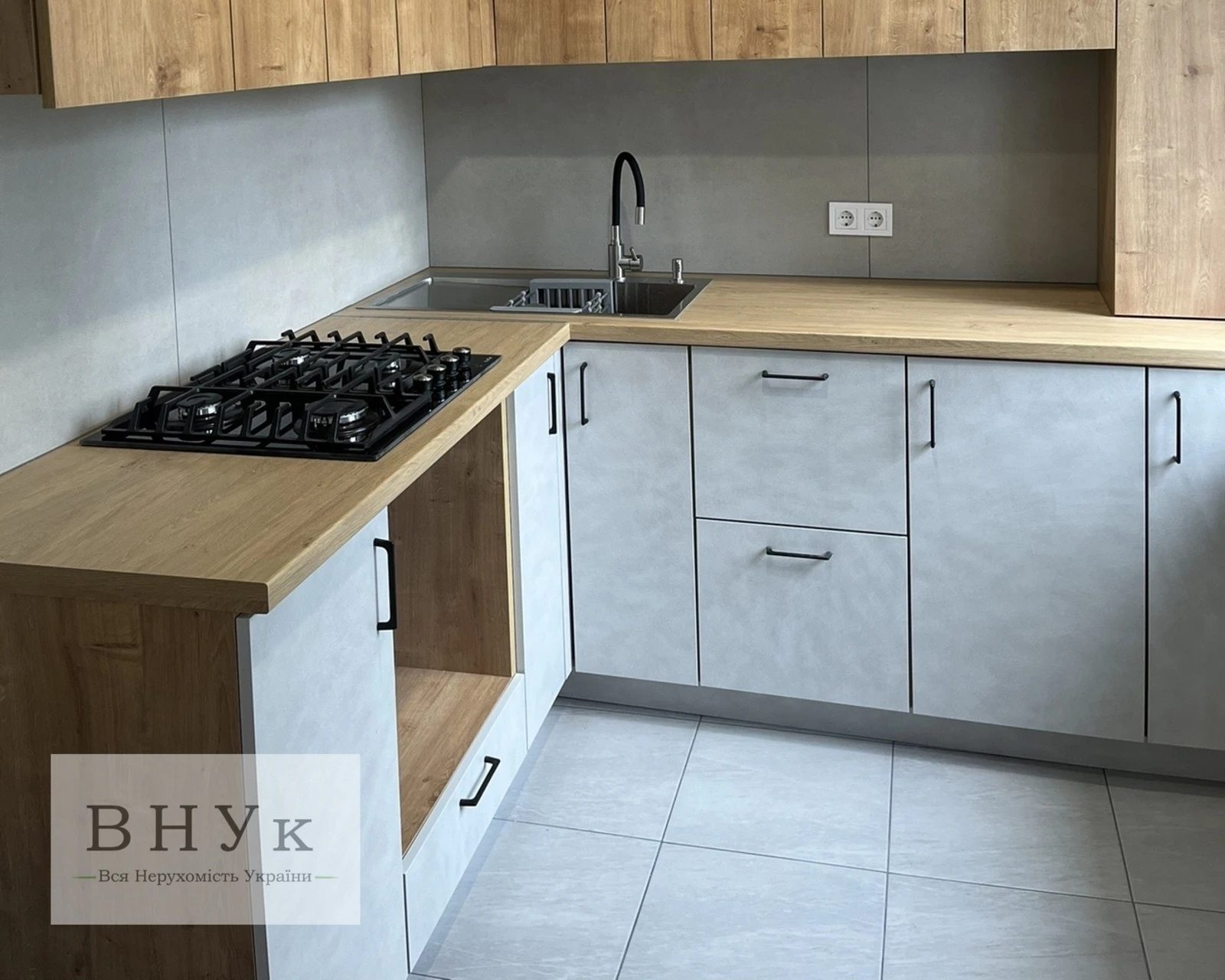 Продаж квартири 2 кімнати, 48 m², 2 пов./5 поверхів. Перемоги Майдан , Тернопіль. 