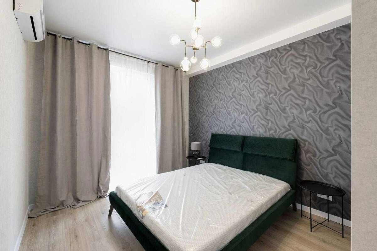 Apartments for sale 1 room, 41 m², 13th fl./21 floors. 26, Mykhayla Maksymovycha vul. Onufriya Trutenka, Kyiv. 