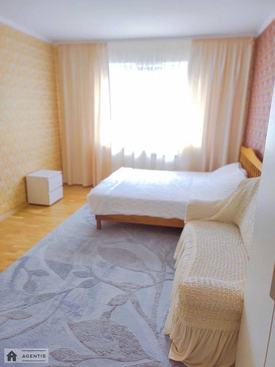 Apartment for rent 2 rooms, 55 m², 6th fl./10 floors. 3, Petra Hryhorenka prosp., Kyiv. 