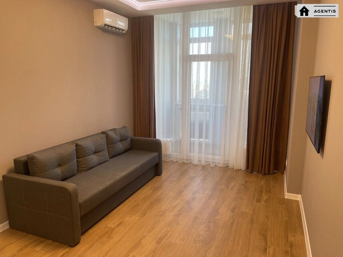 Apartment for rent 2 rooms, 55 m², 33rd fl./36 floors. 11, Beresteyskyy prosp. Peremohy, Kyiv. 