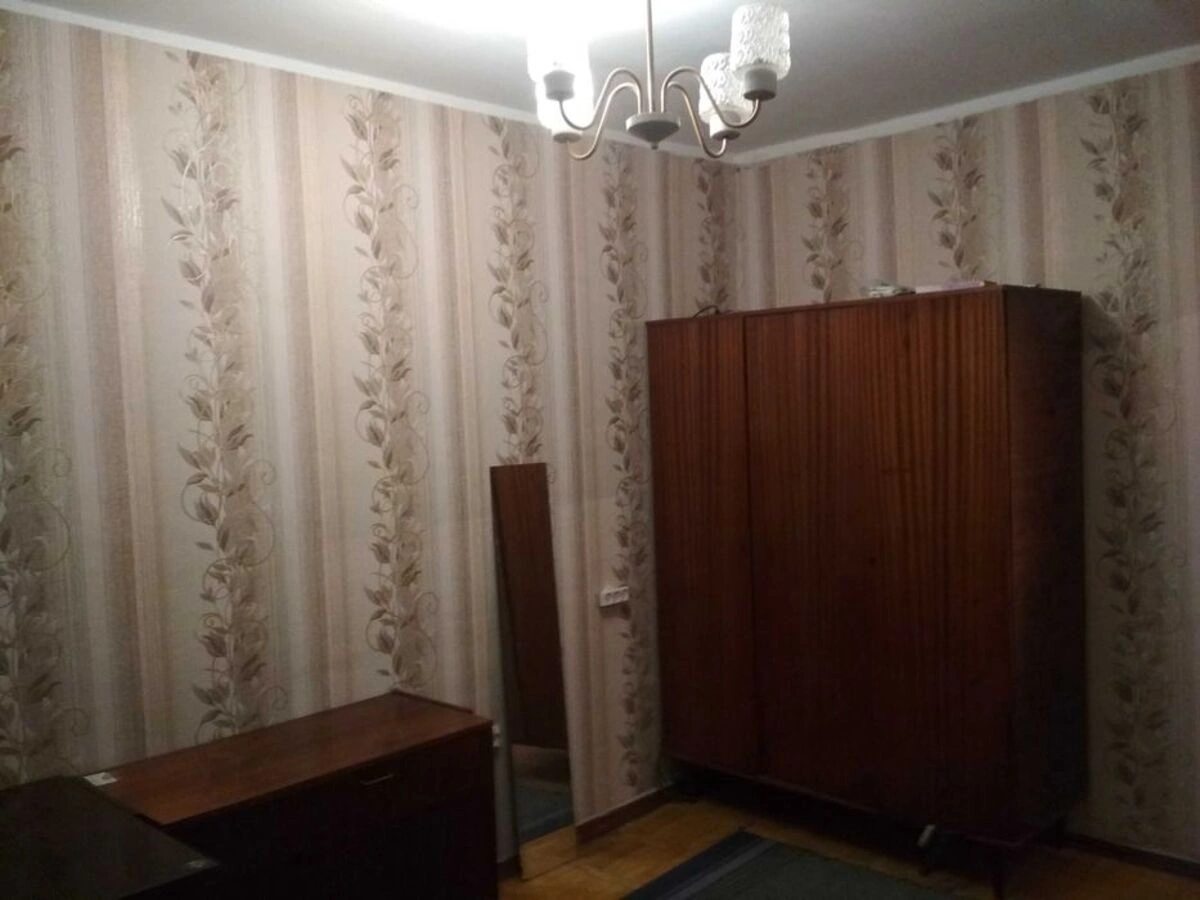 Apartment for rent 1 room, 22 m², 3rd fl./9 floors. Pecherskyy rayon, Kyiv. 