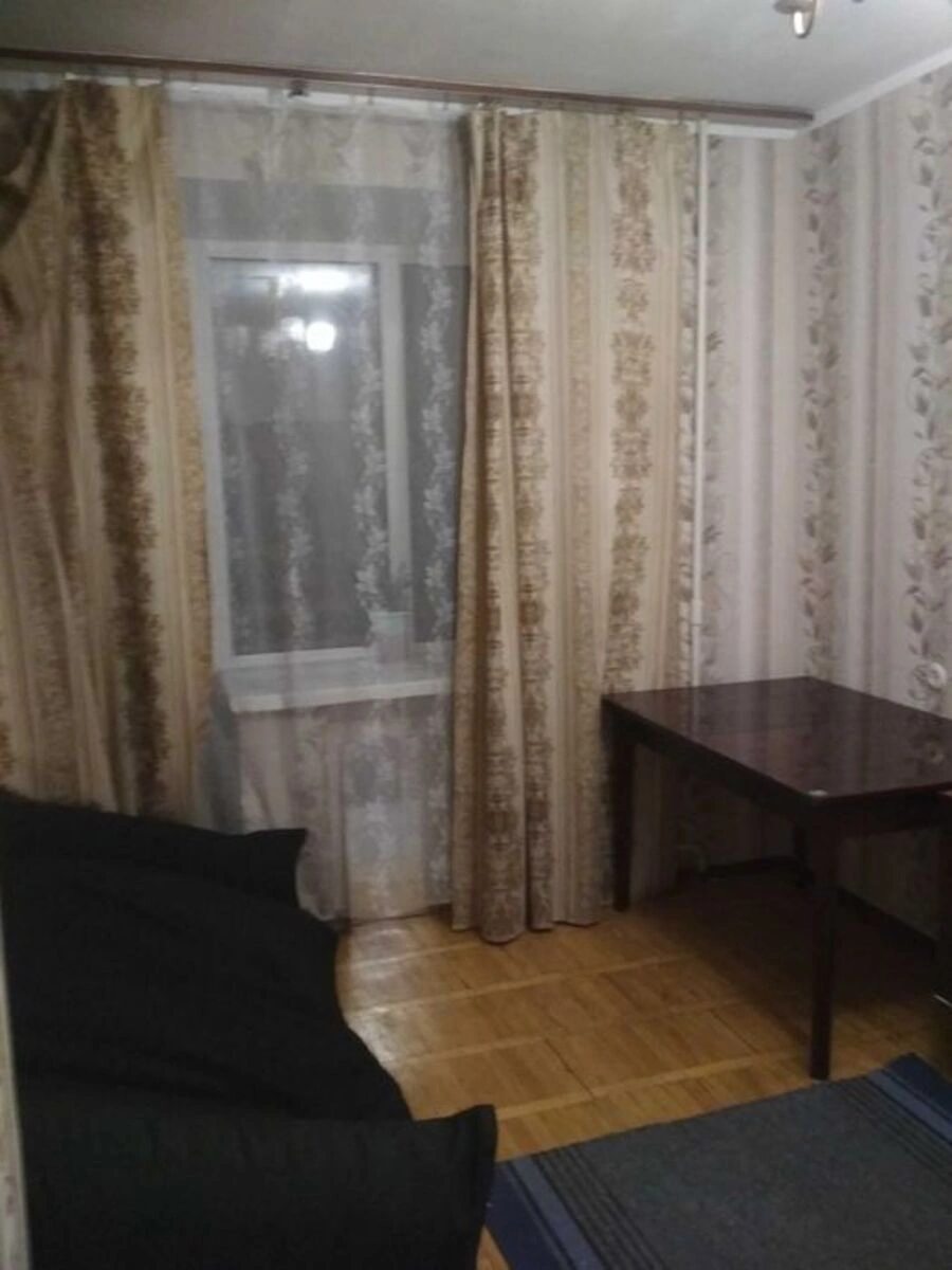 Apartment for rent 1 room, 22 m², 3rd fl./9 floors. Pecherskyy rayon, Kyiv. 