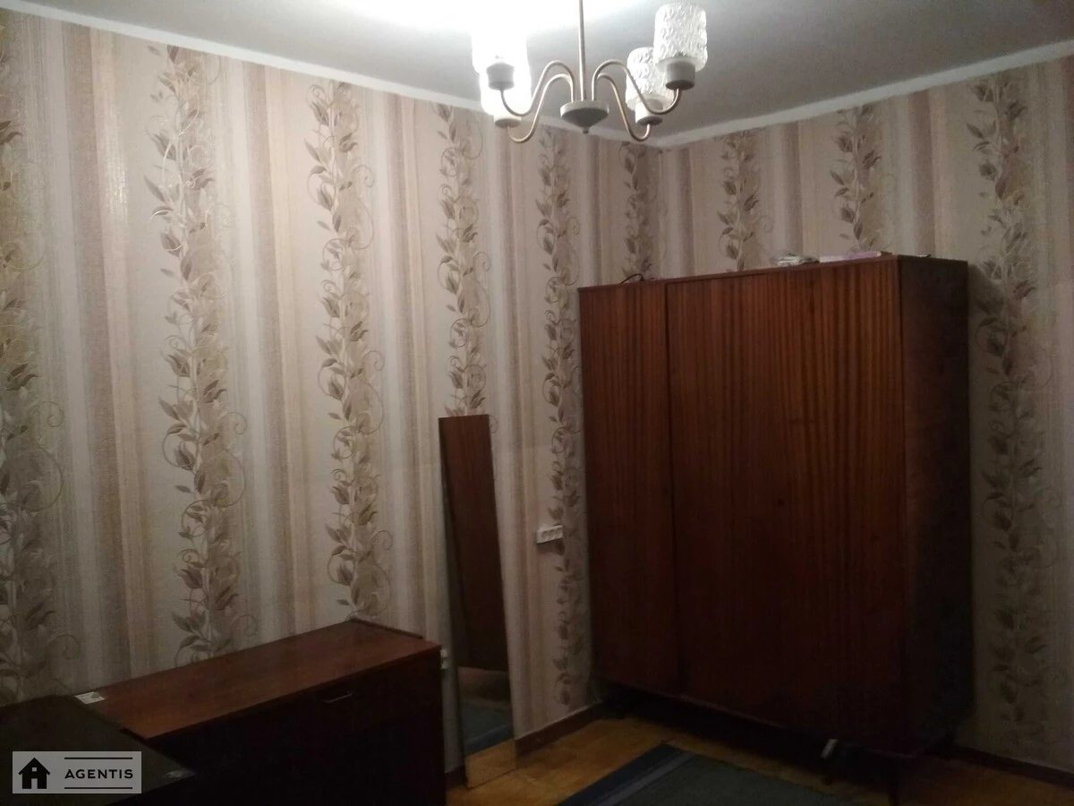 Apartment for rent 1 room, 22 m², 3rd fl./9 floors. Pecherskyy rayon, Kyiv. 