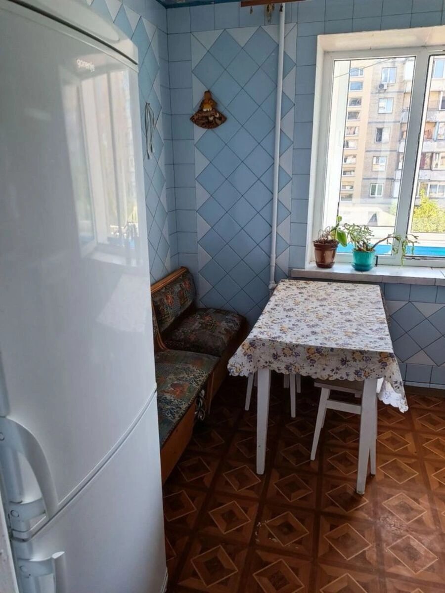 Apartment for rent 2 rooms, 53 m², 6th fl./9 floors. 25, Entuziastiv 25, Kyiv. 