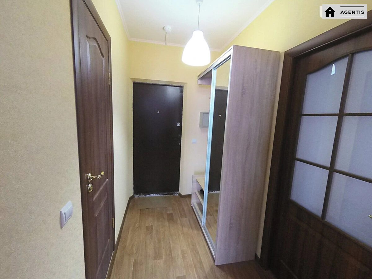 Apartment for rent 1 room, 37 m², 19th fl./25 floors. 14, Borysa Hmyri vul., Kyiv. 