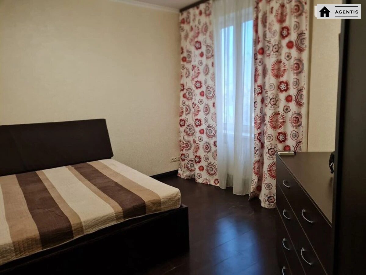 Здам квартиру 2 кімнати, 54 m², 5 пов./9 поверхів. 6, Якуба Коласа 6, Київ. 