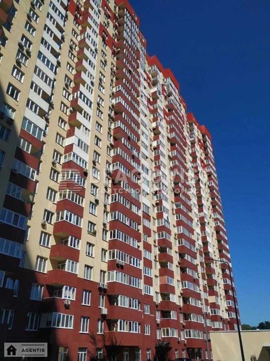 Apartment for rent 1 room, 50 m², 4th fl./21 floors. 11, Yasynuvatskiy 11, Kyiv. 