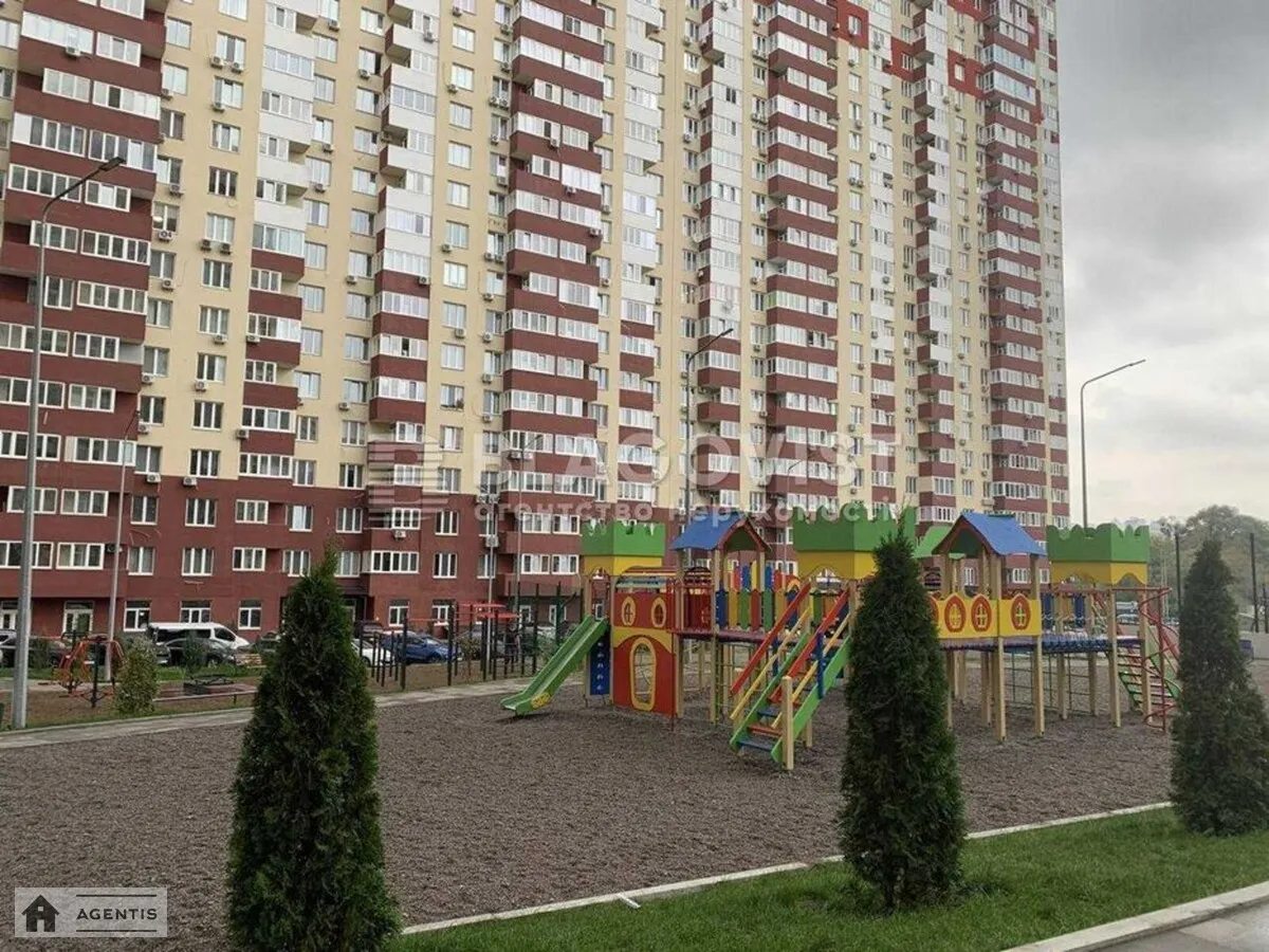 Сдам квартиру 1 комната, 50 m², 4 эт./21 этаж. 11, Ясиневатский 11, Киев. 