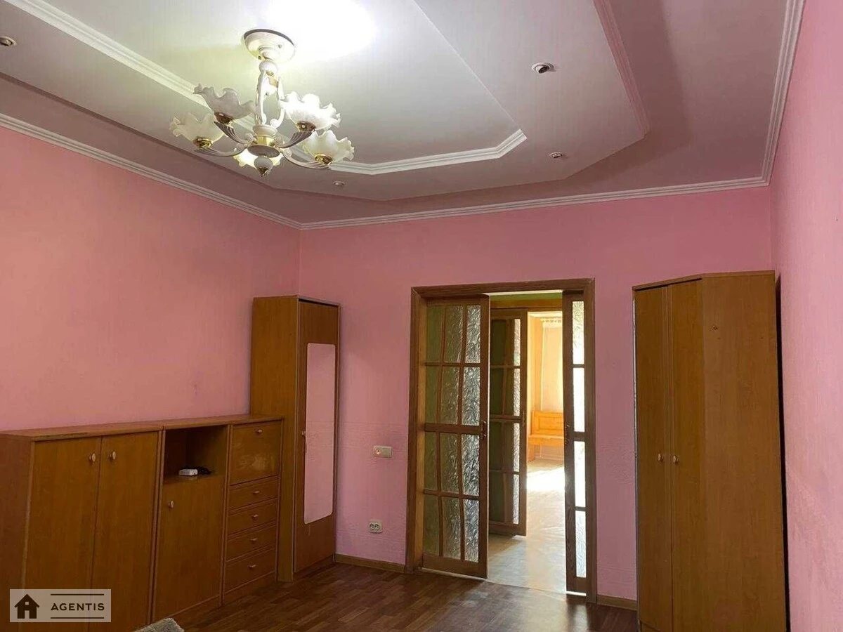 Здам квартиру 5 кімнат, 114 m², 1 пов./9 поверхів. 14, Каштанова 14, Київ. 