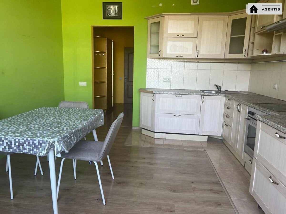 Сдам квартиру 1 комната, 50 m², 4 эт./24 этажа. 9, Академіка Глушкова просп., Киев. 