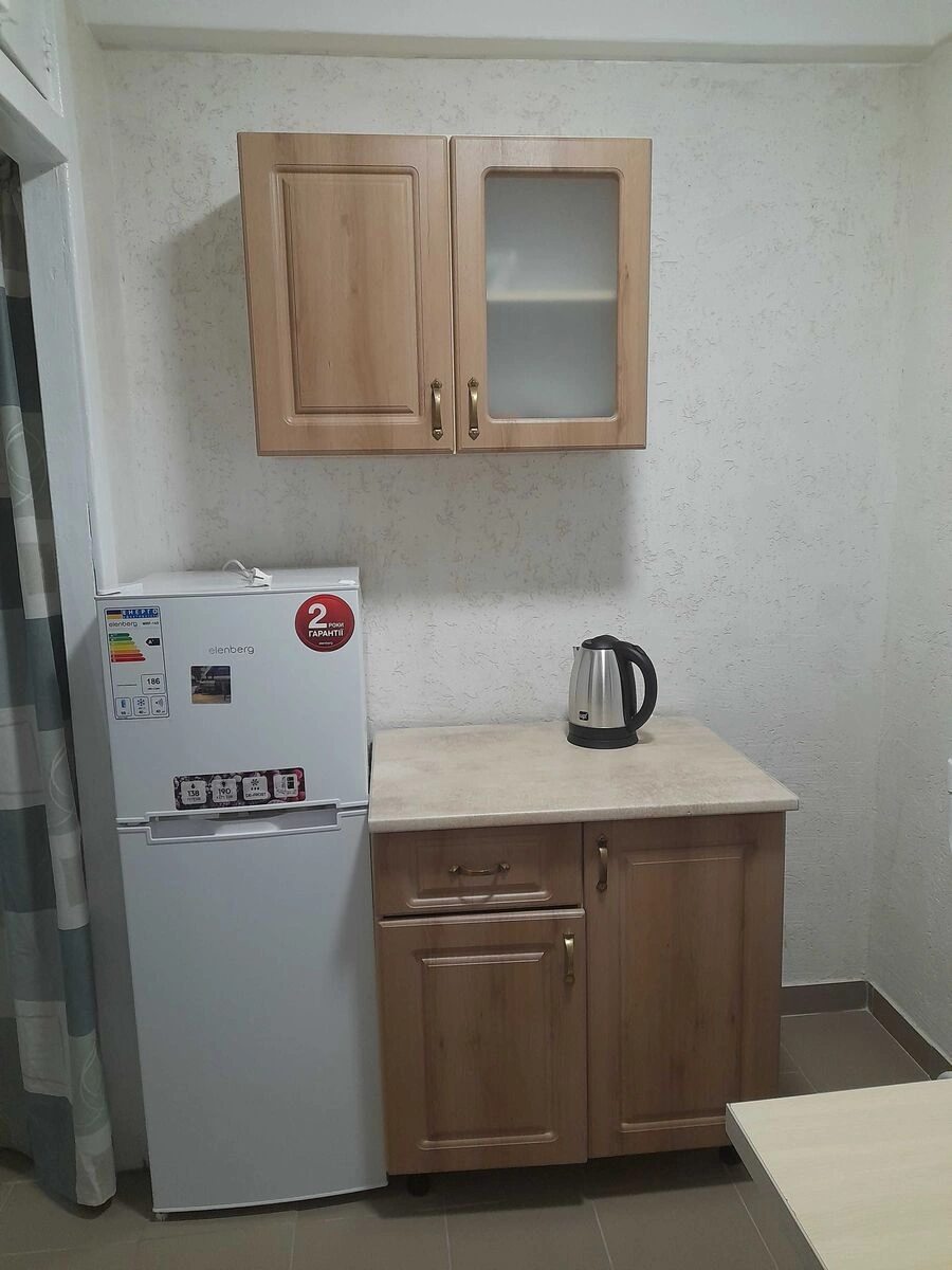 Сдам квартиру 1 комната, 31 m², 2 эт./5 этажей. 12, Івана Виговського вул. (Маршала Гречка), Киев. 