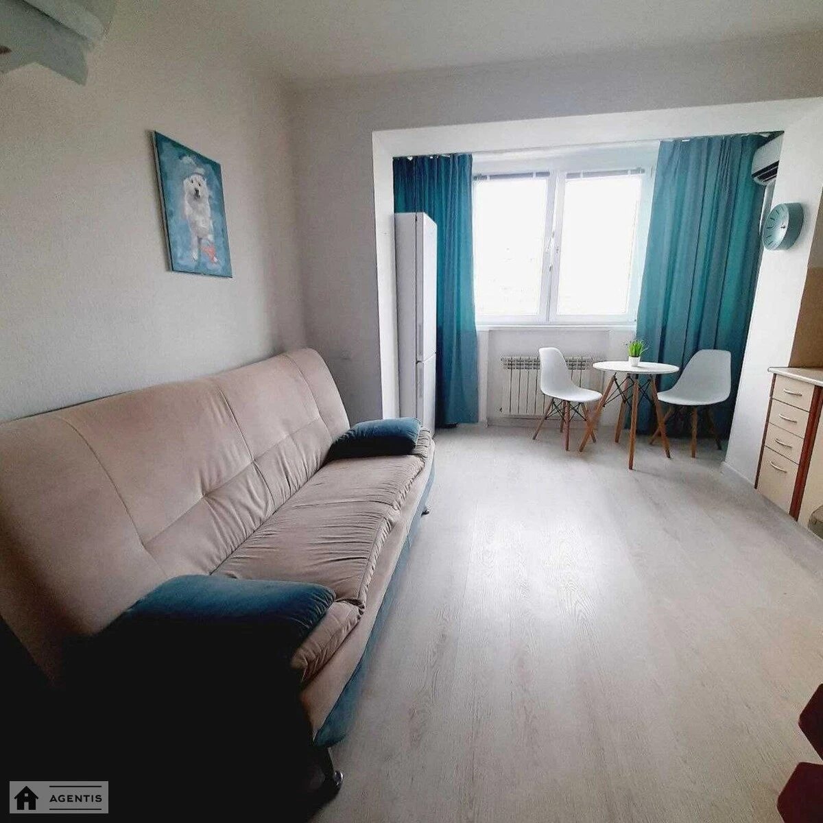 Сдам квартиру 2 комнаты, 48 m², 9 эт./16 этажей. 17, Миколи Закревського вул., Киев. 