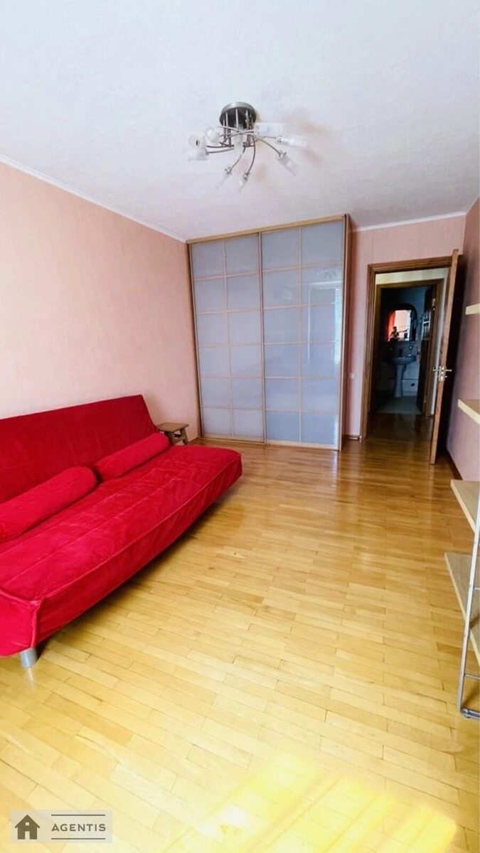 Apartment for rent 3 rooms, 70 m², 12th fl./16 floors. Malyshka vul., Kyiv. 