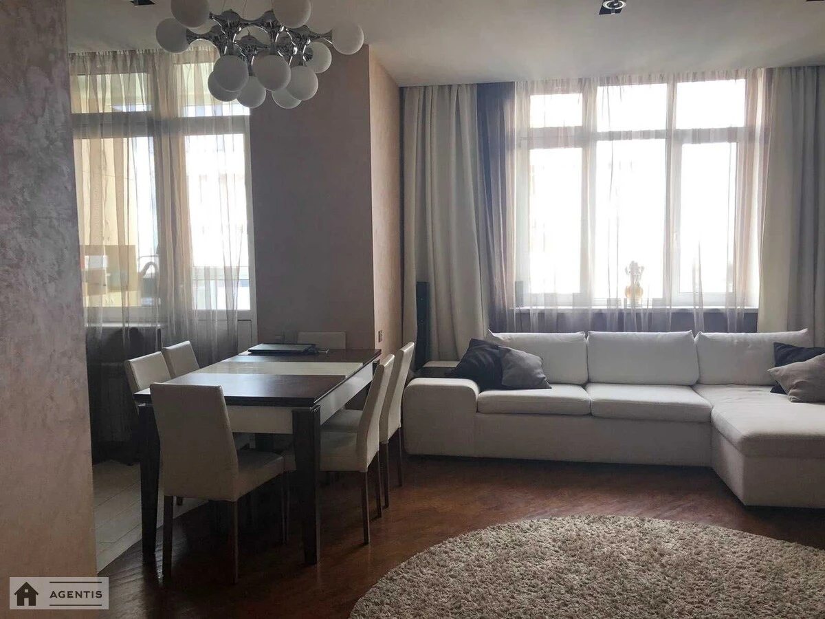 Apartment for rent 3 rooms, 106 m², 20th fl./24 floors. 10, Hnata Khotkevycha vul. Chervonohvardiyska, Kyiv. 