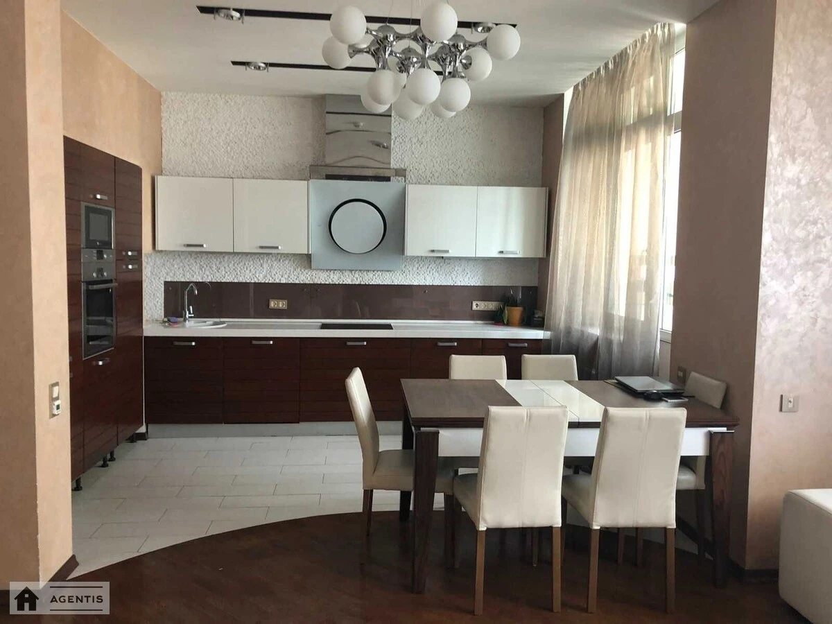 Apartment for rent 3 rooms, 106 m², 20th fl./24 floors. 10, Hnata Khotkevycha vul. Chervonohvardiyska, Kyiv. 