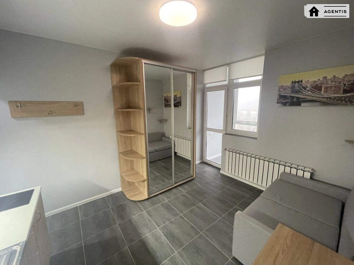 Сдам квартиру 1 комната, 23 m², 25 эт./25 этажей. 40, Ревуцкого 40, Киев. 