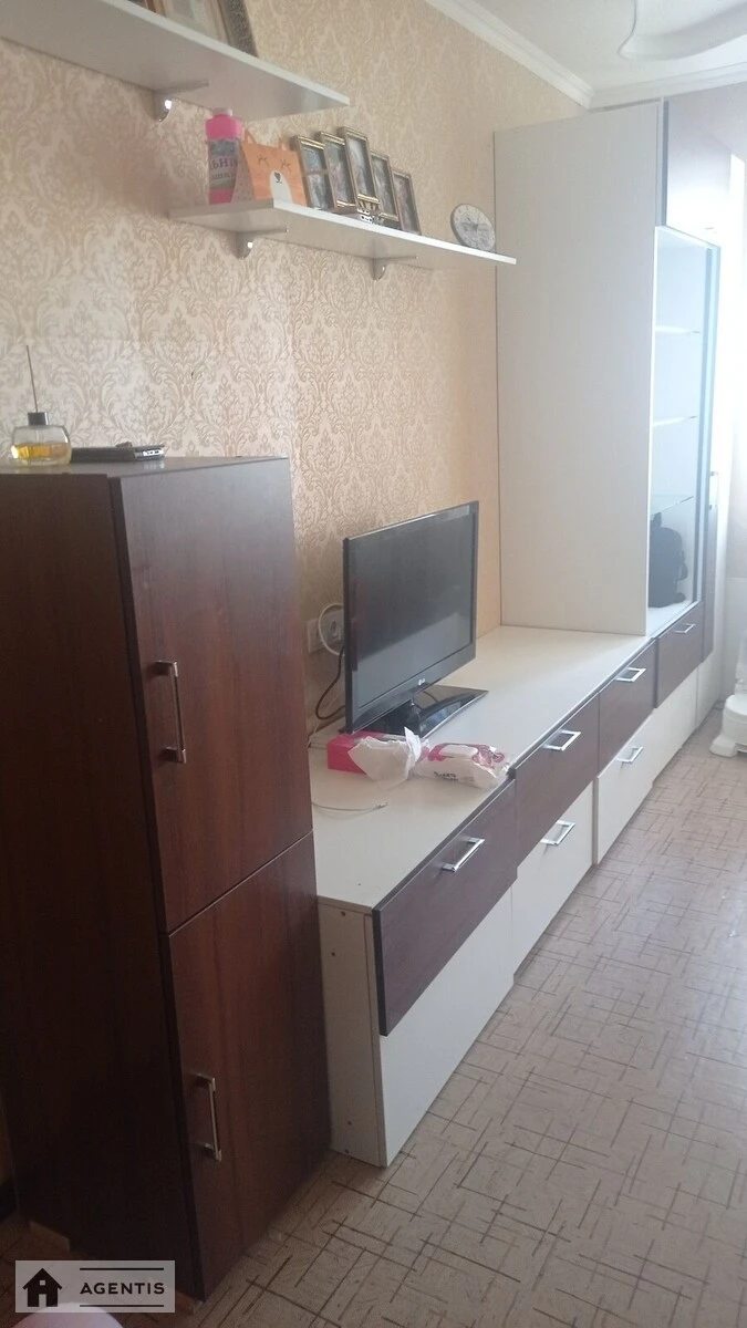 Здам квартиру 2 кімнати, 54 m², 9 пов./16 поверхів. Подільський район, Київ. 